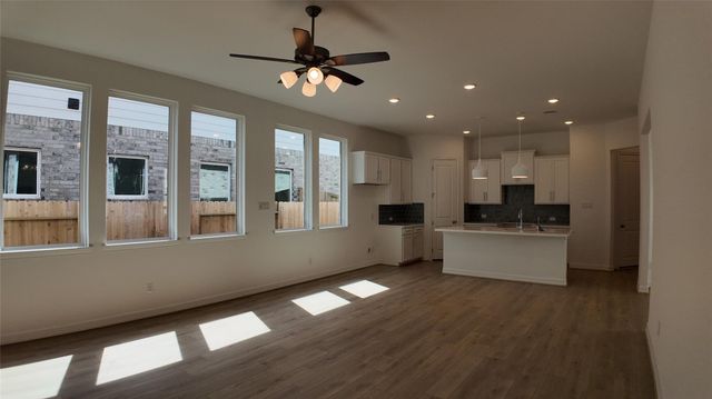 31002 Newcomb Landing Lane, Waller, TX 77484