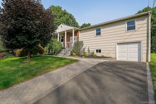 568 Manville Road Upper R, Pleasantville, NY 10570