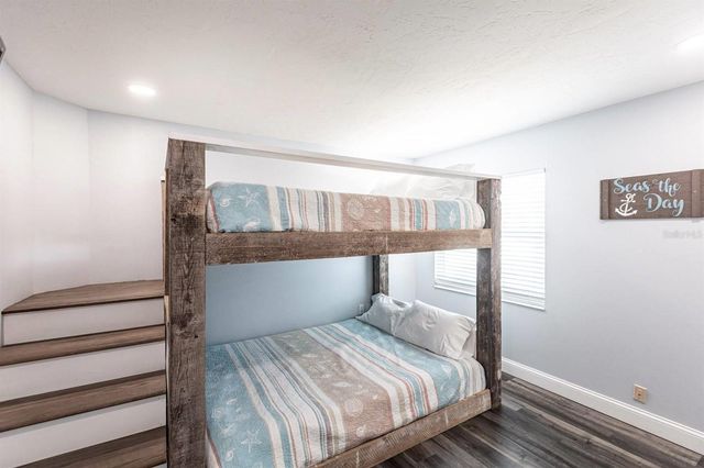 6020 MIDNIGHT PASS ROAD 52A, Sarasota, FL 34242