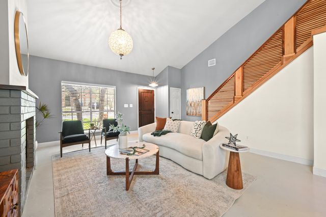 708 Shade Tree DR, Austin, TX 78748