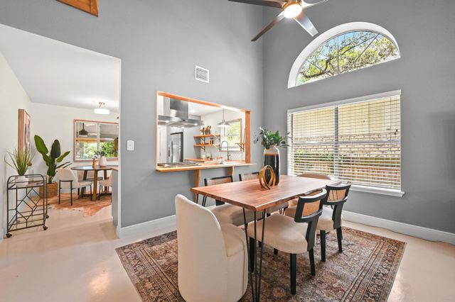 708 Shade Tree DR, Austin, TX 78748