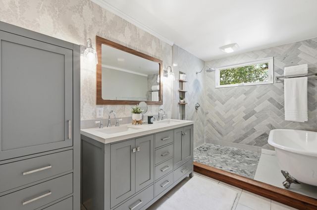 708 Shade Tree DR, Austin, TX 78748