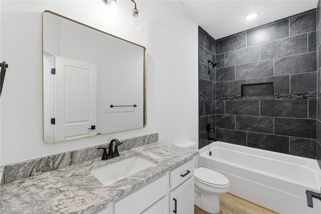 59 Cromarty Drive, Bella Vista, AR 72715