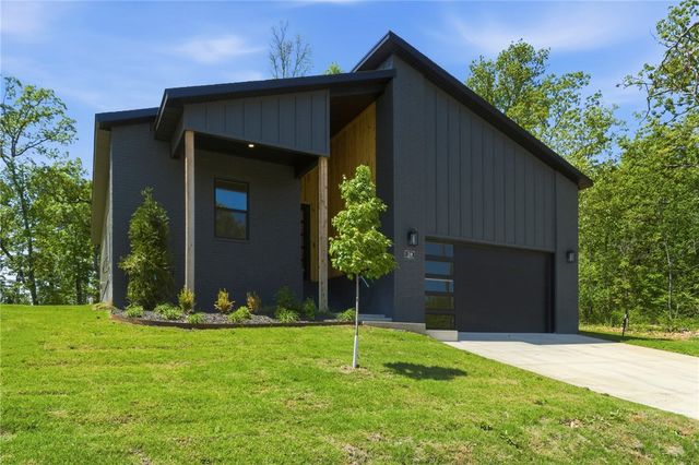 59 Cromarty Drive, Bella Vista, AR 72715