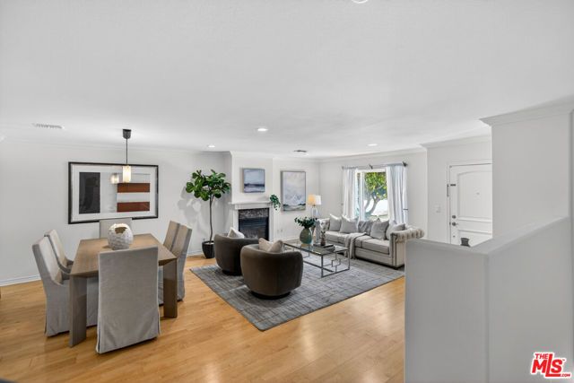 11871 Iowa Avenue 102, Los Angeles, CA 90025