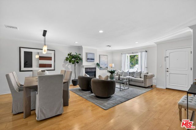 11871 Iowa Avenue 102, Los Angeles, CA 90025