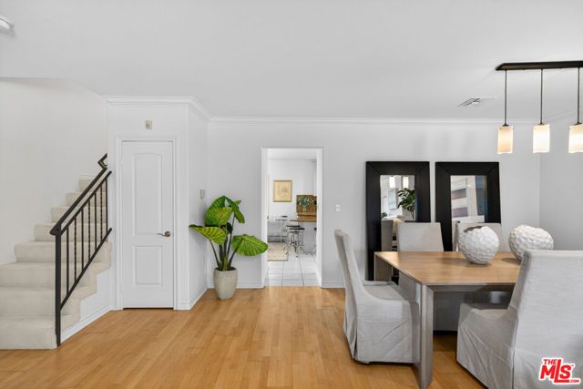 11871 Iowa Avenue 102, Los Angeles, CA 90025