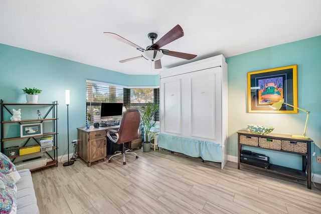 5664 Willow Creek Court, Delray Beach, FL 33484