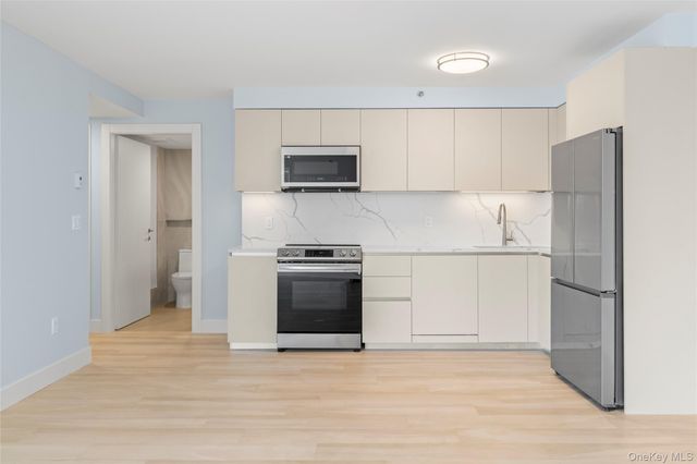 733 Ocean Parkway 7C, Brooklyn, NY 11230