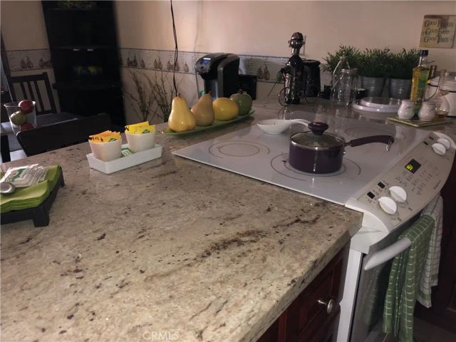 242 S Park, Orange, CA 92866