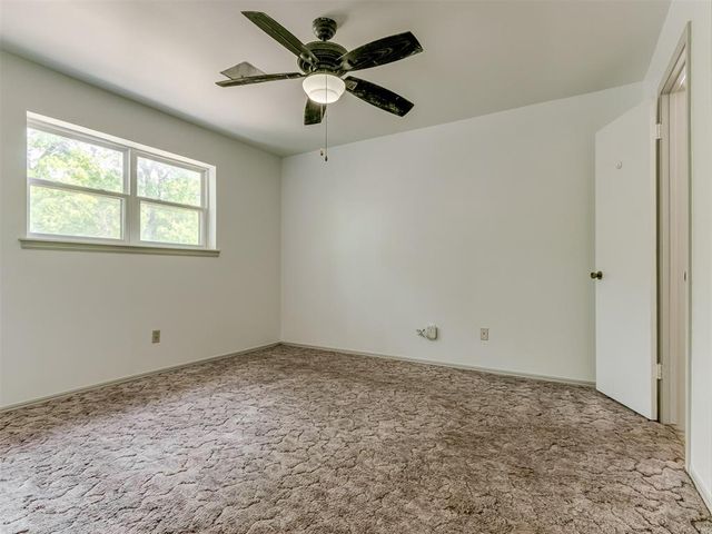 616 Whispering Oak Road, Oklahoma City, OK 73127