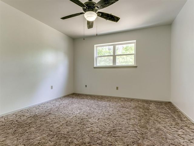 616 Whispering Oak Road, Oklahoma City, OK 73127