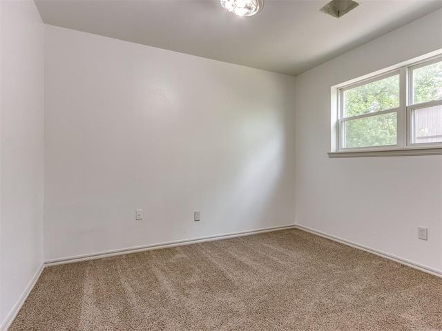 616 Whispering Oak Road, Oklahoma City, OK 73127