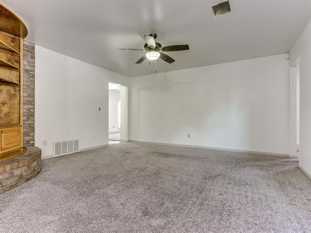 616 Whispering Oak Road, Oklahoma City, OK 73127