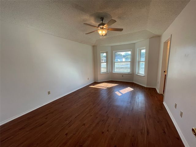 254 Spring Brook Drive, Mansfield, TX 76063