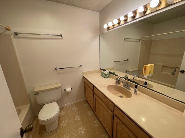 254 Spring Brook Drive, Mansfield, TX 76063