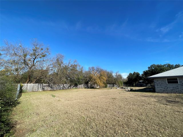 254 Spring Brook Drive, Mansfield, TX 76063