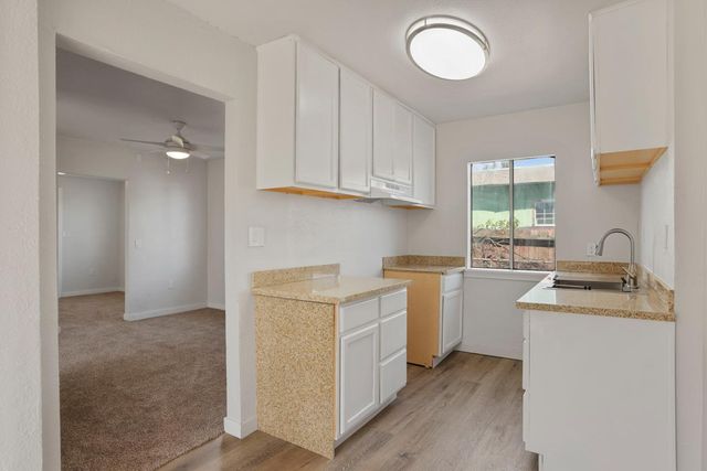 124 S Fresno Ave, Stockton, CA 95203