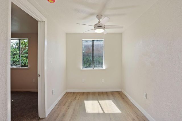 124 S Fresno Ave, Stockton, CA 95203