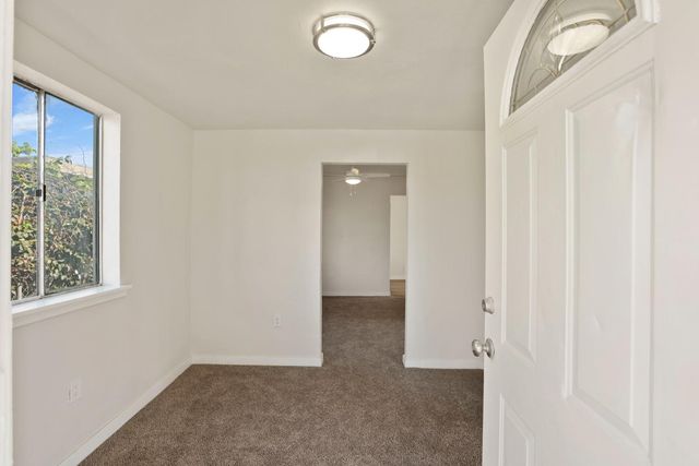 124 S Fresno Ave, Stockton, CA 95203