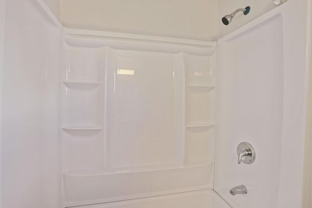 124 S Fresno Ave, Stockton, CA 95203