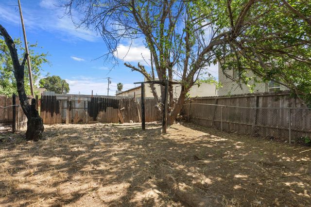 124 S Fresno Ave, Stockton, CA 95203