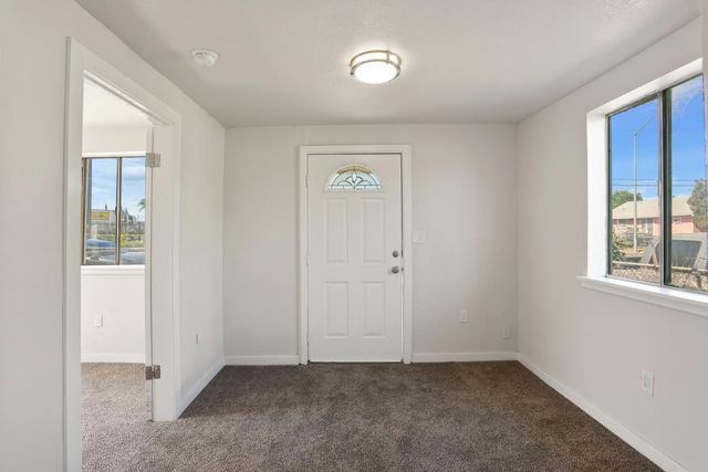 124 S Fresno Ave, Stockton, CA 95203