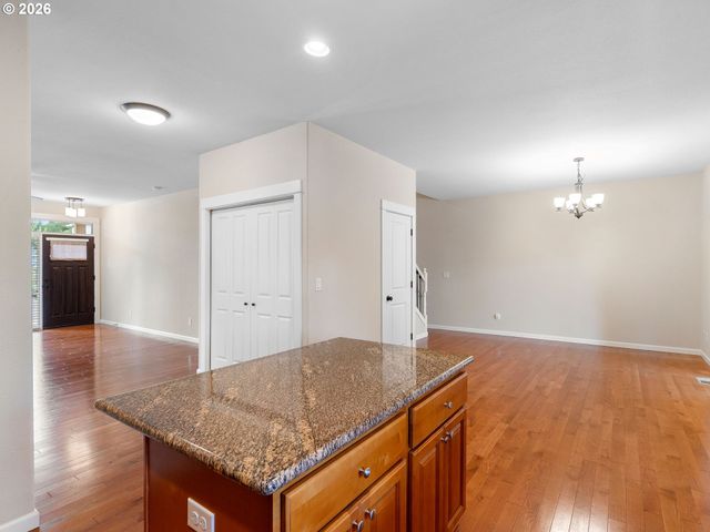 6022 Se 86TH Ave, Portland, OR 97266