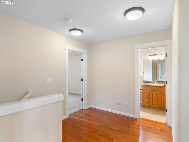 6022 Se 86TH Ave, Portland, OR 97266