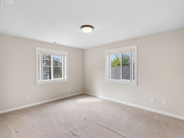 6022 Se 86TH Ave, Portland, OR 97266