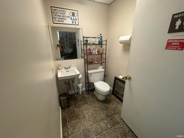 624,628,634,638 Broadway Street, Vincennes, IN 47591