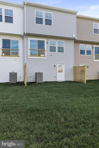 43 ANDOVER CT, Bunker Hill, WV 25413