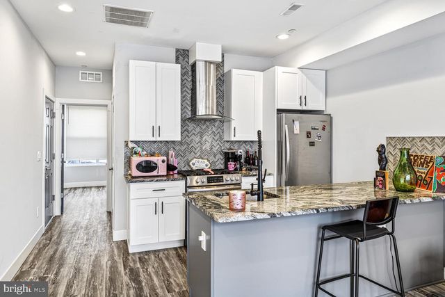 1214 S 20TH ST, Philadelphia, PA 19146