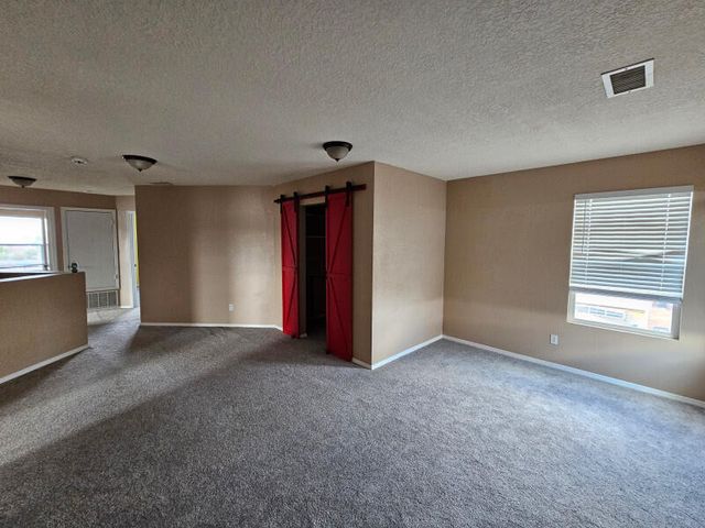 6458 Grants Drive NE, Rio Rancho, NM 87144