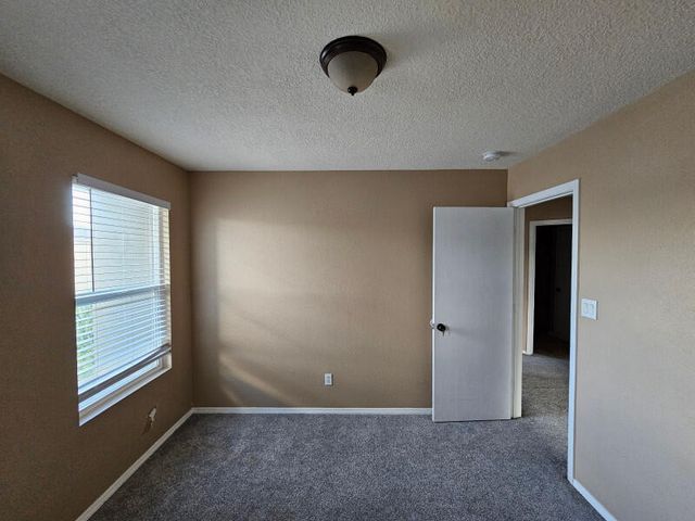 6458 Grants Drive NE, Rio Rancho, NM 87144