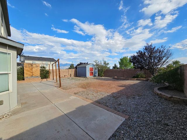6458 Grants Drive NE, Rio Rancho, NM 87144