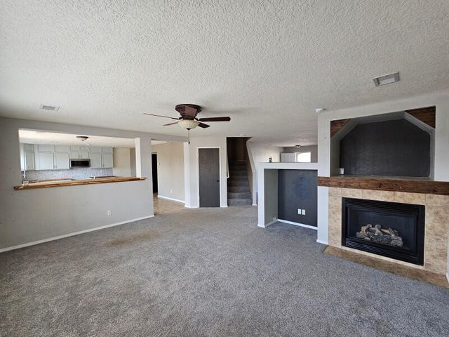 6458 Grants Drive NE, Rio Rancho, NM 87144