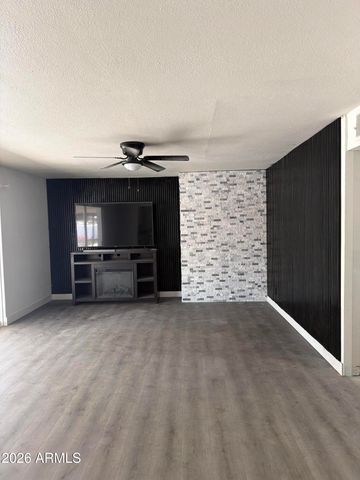 5636 W AMELIA Avenue, Phoenix, AZ 85031