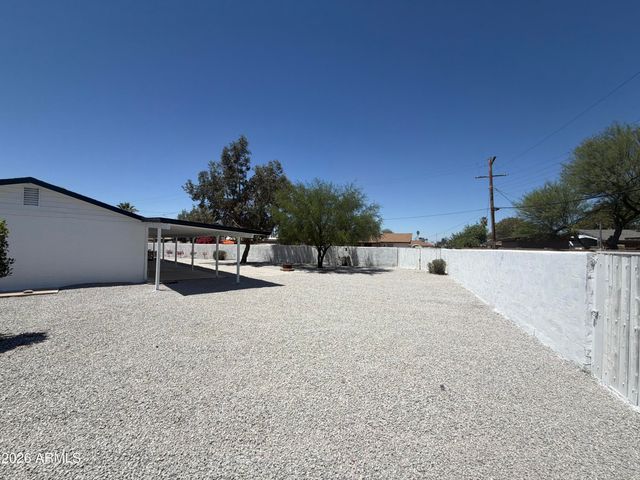 5636 W AMELIA Avenue, Phoenix, AZ 85031