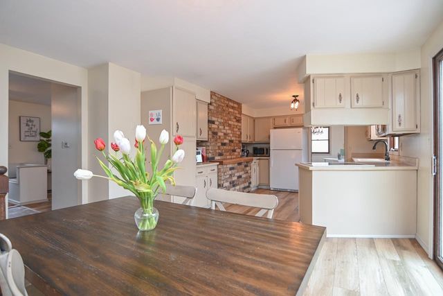 747 BORDEAUX, Green Bay, WI 54301