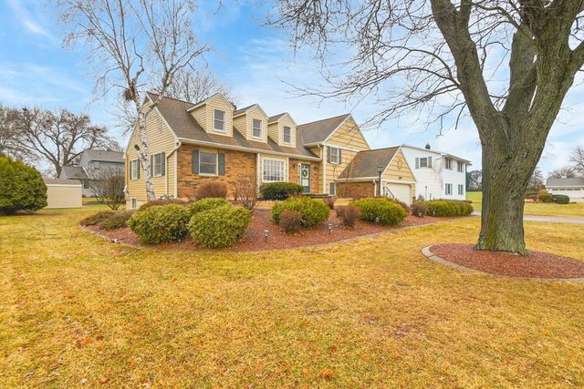 747 BORDEAUX, Green Bay, WI 54301