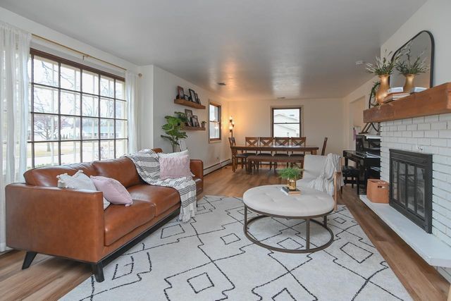 747 BORDEAUX, Green Bay, WI 54301