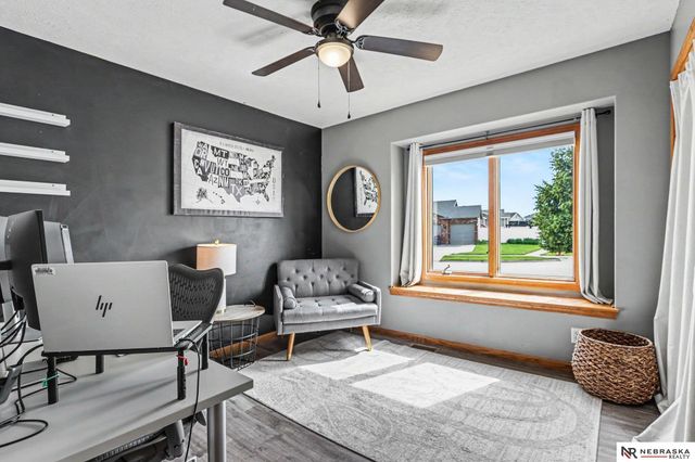 2325 NW 43rd Street, Lincoln, NE 68524