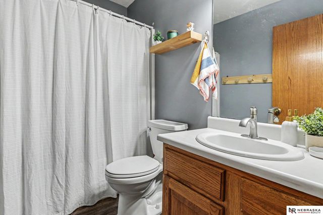 2325 NW 43rd Street, Lincoln, NE 68524
