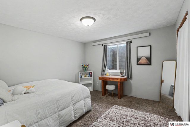 2325 NW 43rd Street, Lincoln, NE 68524