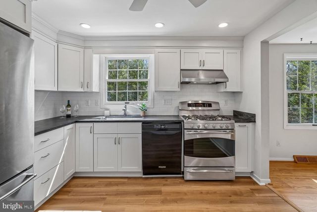 5209 WINDMILL LN, Columbia, MD 21044