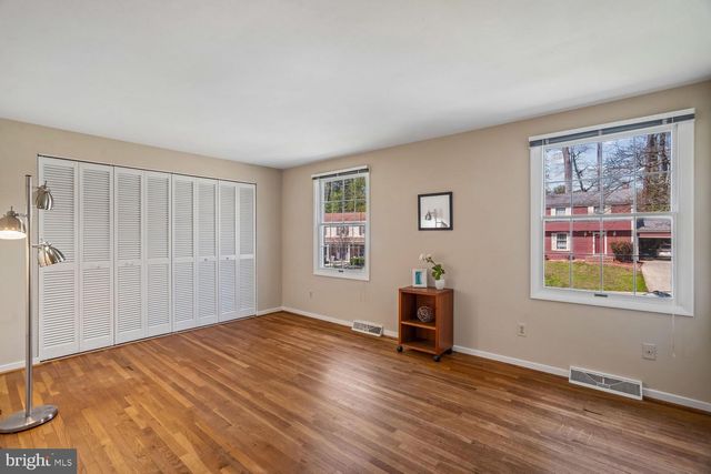 5209 WINDMILL LN, Columbia, MD 21044