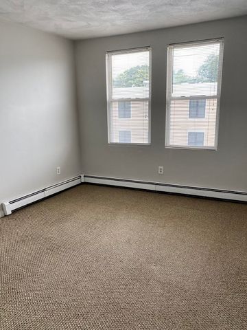 594 Somerville Avenue 2B, Somerville, MA 02145