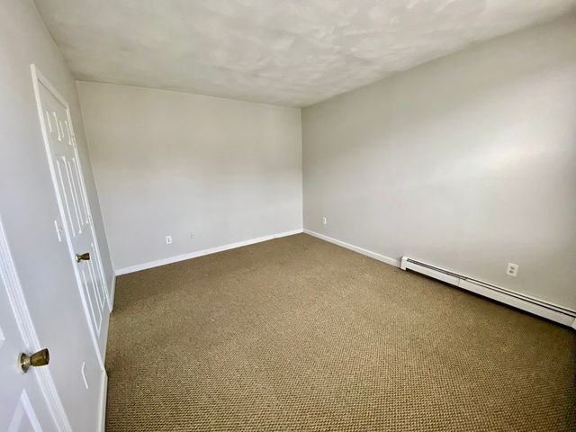 594 Somerville Avenue 2B, Somerville, MA 02145