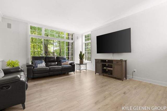 2918 Foxboro Lane, Holland, MI 49424